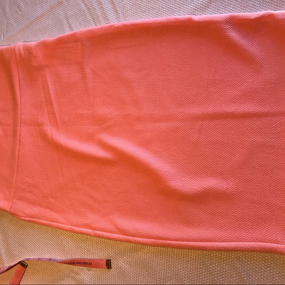 Urban Coco Pink Pencil Skirt Size Small - Picture 7 of 8